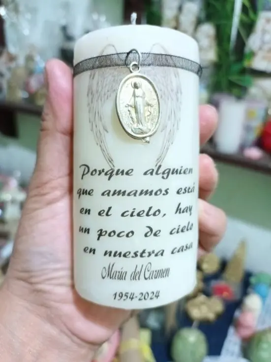 Cirio Con Etiqueta y Medallón