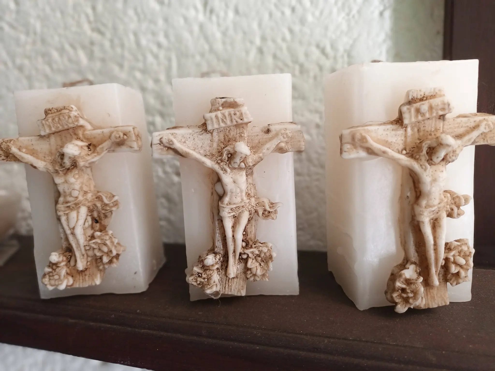 Vela Cuadrada con Figura Religiosa